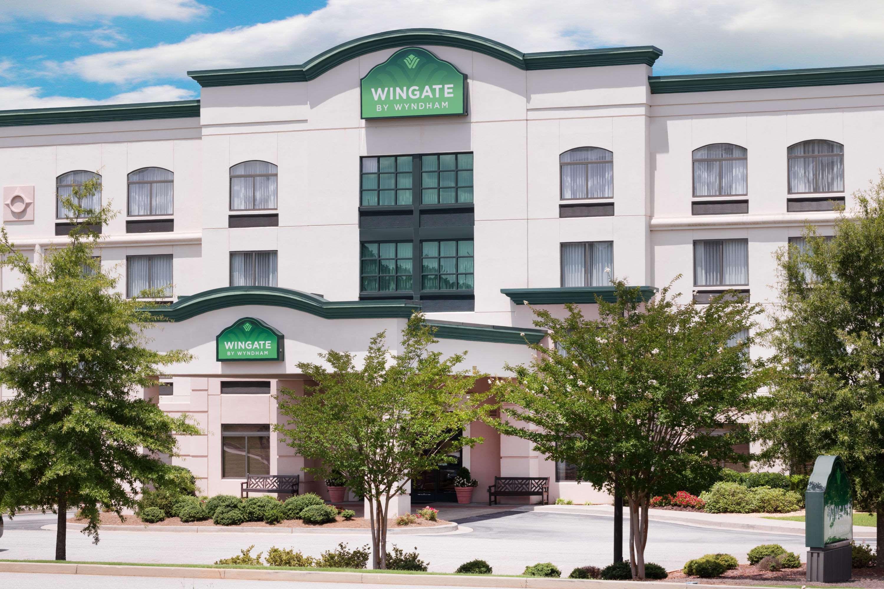 Hotel Wingate By Wyndham Lagrange Extérieur photo