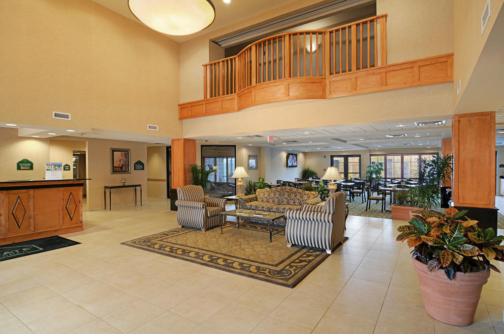 Hotel Wingate By Wyndham Lagrange Intérieur photo
