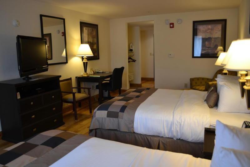 Hotel Wingate By Wyndham Lagrange Extérieur photo
