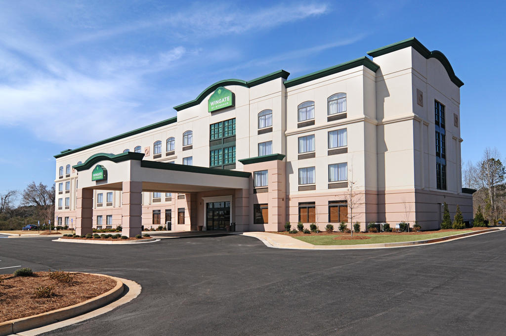 Hotel Wingate By Wyndham Lagrange Extérieur photo